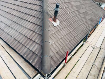 Roof ridge repair Oxfordshire, Surrey & Berkshire