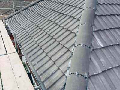 Roof ridge repairs Oxfordshire, Surrey & Berkshire